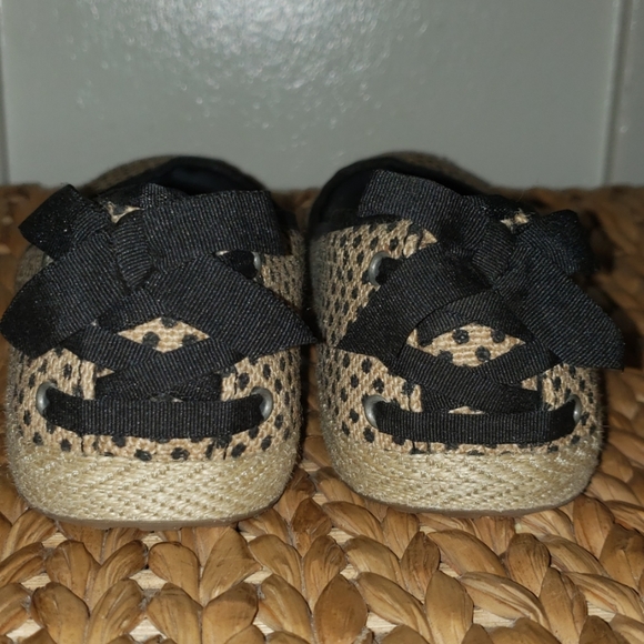 Slides - Picture 2 of 4